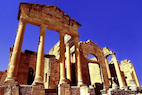 Un joyau de la Tunisie romaine, le superbe Capitole à trois temples de Sbeïtla...